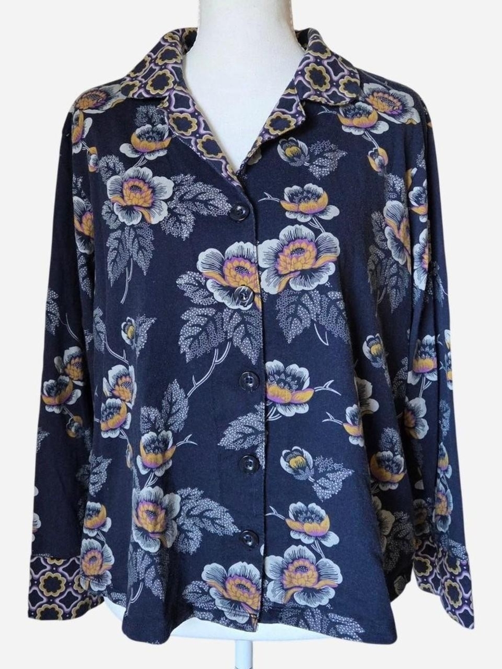 Vera Bradley Floral button-down pajama top boho sleepwear navy blue size M
